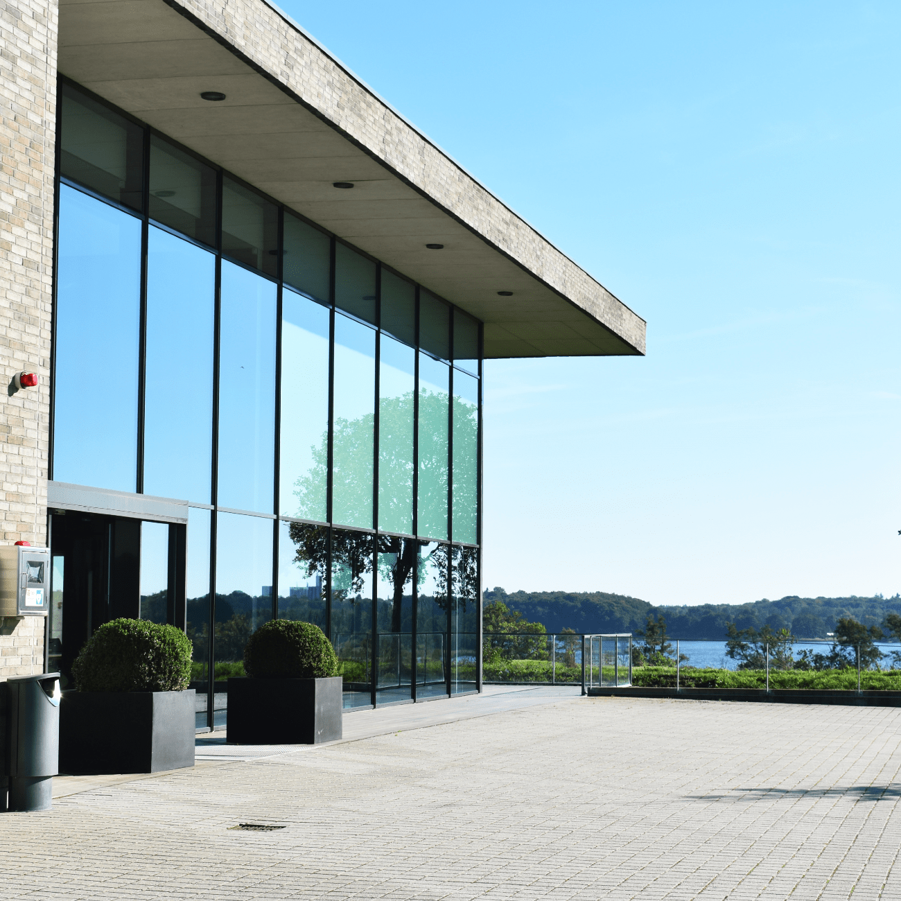 Nybolig Landbrug Svanholm, Jespersen & Henriksen